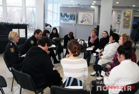 У Житомирі працюватимуть дві мобільні групи поліцейських із запобігання домашньому насильству