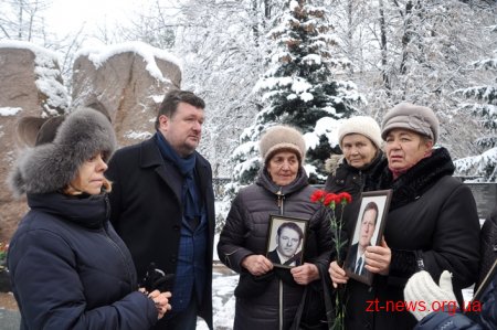 У Житомирі вшанували ліквідаторів аварії на Чорнобильській атомній електростанції