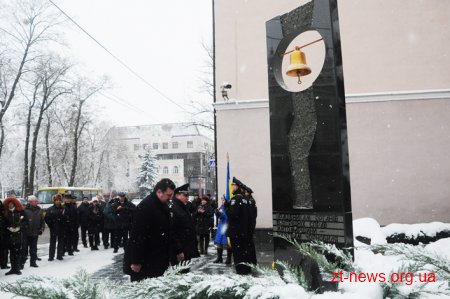 У Житомирі вшанували ліквідаторів аварії на Чорнобильській атомній електростанції