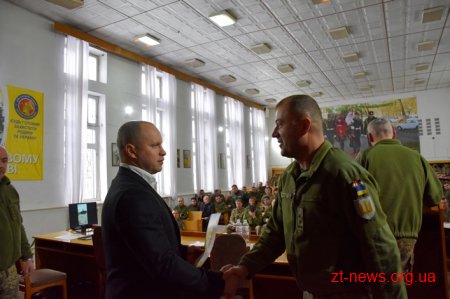 Бердичівський військкомат став кращим на Житомирщині у 2018 році та отримав подарунок