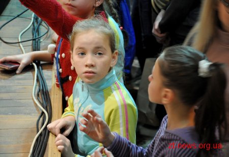 Двогодинне свято для дітей влаштувала команда «Дизель Шоу»