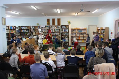 У міській бібліотеці ім. В. Земляка відбувся шаховий фестиваль #Житомир шаховий: "Кубок Святого Миколая"