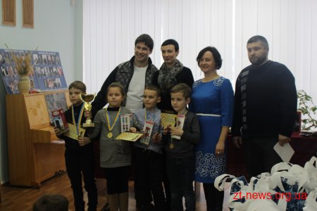 У міській бібліотеці ім. В. Земляка відбувся шаховий фестиваль #Житомир шаховий: "Кубок Святого Миколая"