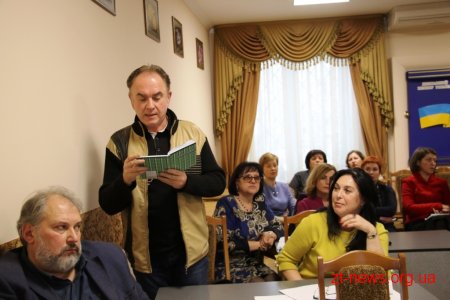 Кандидати на посаду директора ліцею №25 презентували перспективний план розвитку закладу