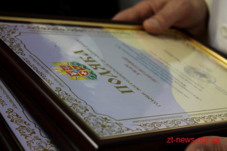 Володимир Ширма привітав маленьких пацієнтів обласної дитячої лікарні