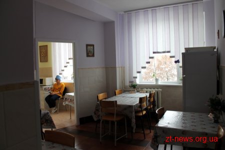 Володимир Ширма привітав маленьких пацієнтів обласної дитячої лікарні