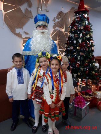 Житомирську гімназію №3 відвідали делегації з Грузії та Казахстану