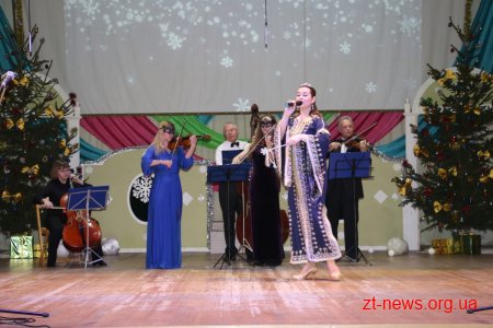 До Дня Святого Миколая для маленьких житомирян влаштували казкове свято