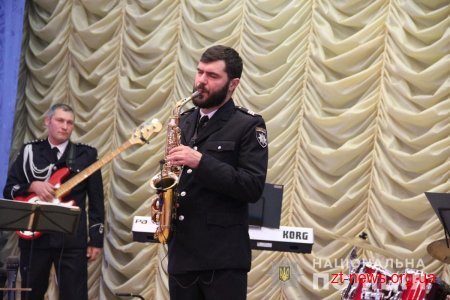 Керівник поліції області вручив ветеранам МВС подяки та вітальні Грамоти