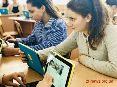 Ігор Гундич відкрив перший на Житомирщині інноваційний навчально-тренінговий клас