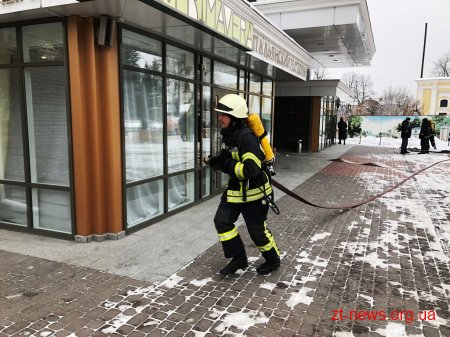 В одному з готелів Житомира пожежні гасили умовну пожежу