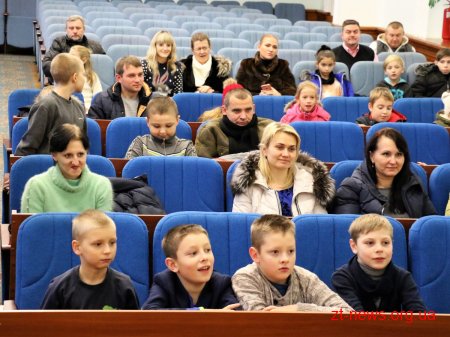 Юні мешканці Житомира протягом 3 місяців відвідували уроки плавання