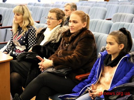 Юні мешканці Житомира протягом 3 місяців відвідували уроки плавання