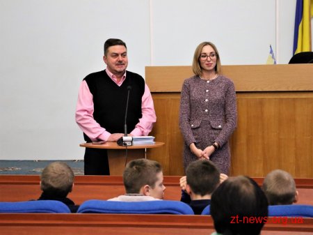 Юні мешканці Житомира протягом 3 місяців відвідували уроки плавання
