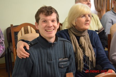 До Дня Святого Миколая у Житомирі відбулась благодійна акція для хворих на фенілкетонурію