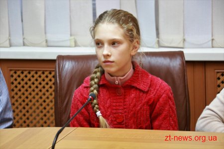 В рамках акції «Янголи для воїнів» подяками відзначили вихованців музичної школи №1