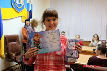 В рамках акції «Янголи для воїнів» подяками відзначили вихованців музичної школи №1