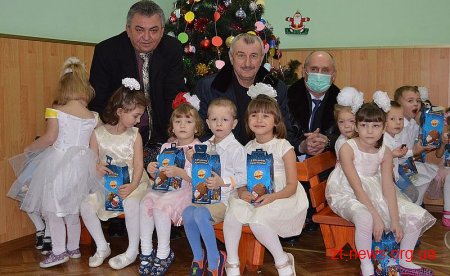 Володимир Ширма у Новограді-Волинському відвідав вихованців дитячого будинку та оглянув будівництво