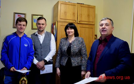 Кращих спортсменів та тренерів ФСТ "Спартак" відзначили грамотами та подяками