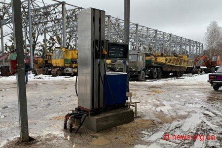 У Житомирі правоохоронці припинили роботу двох нелегальних газових заправок