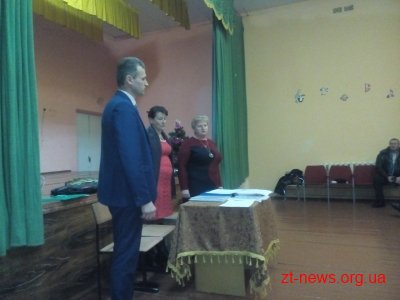 Новообрані депутати та голова Вчорайшенської ОТГ зібрались на першу сесію Новообрані депутати та голова Вчорайшенської ОТГ зібрались на першу сесію