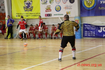 У чемпіонаті Житомира з футзалу ФК «Купол 95» посідає перше місце