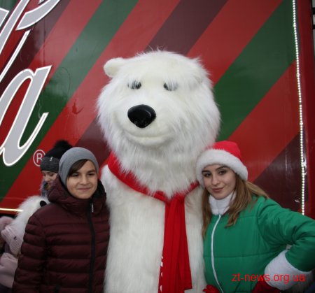 До Житомира приїздила легендарна Різдвяна вантажівка Coca-Cola