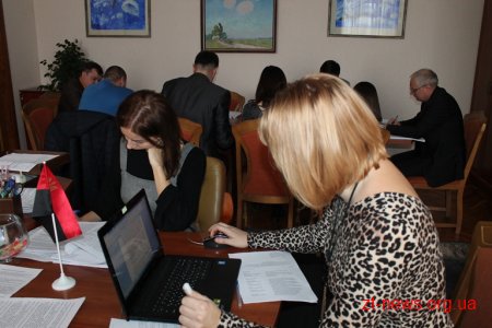 В обласній раді відбулося засідання аукціонної комісії щодо продажу будівлі на Малій Бердичівській 23а