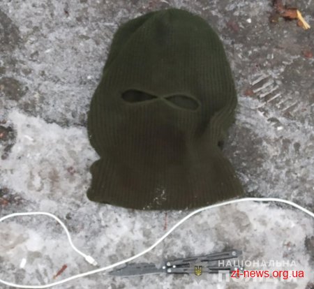 У райцентрі Житомирської області поліцейські затримали двох гастролерів за підозрою у крадіжках з терміналів