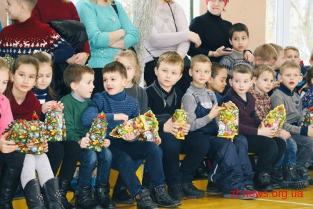 Секретар міської ради Наталія Чиж відвідала школи та привітала дітей з Новим роком