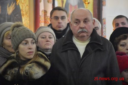 У Свято-Михайлівському кафедральному соборі пройшла святкова служба з нагоди Різдва Христового
