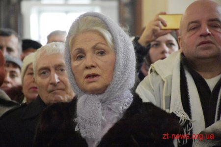 У Свято-Михайлівському кафедральному соборі пройшла святкова служба з нагоди Різдва Христового