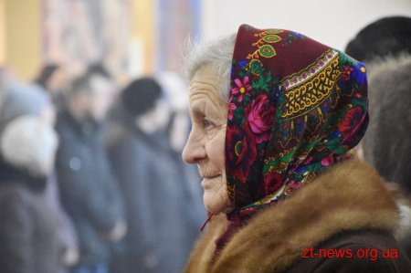У Свято-Михайлівському кафедральному соборі пройшла святкова служба з нагоди Різдва Христового