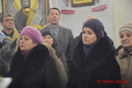 У Свято-Михайлівському кафедральному соборі пройшла святкова служба з нагоди Різдва Христового