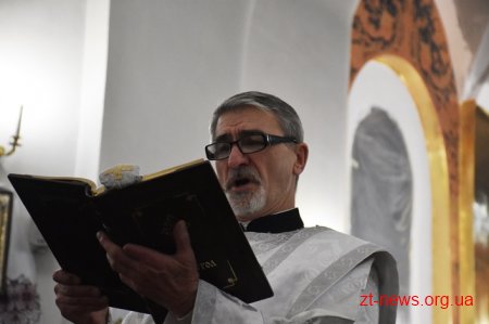 У Свято-Михайлівському кафедральному соборі пройшла святкова служба з нагоди Різдва Христового