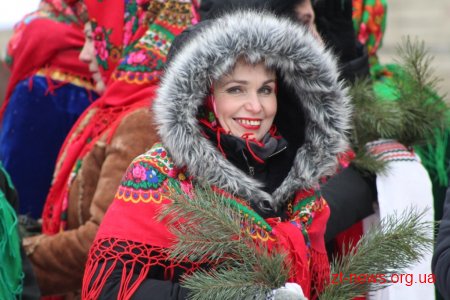 Житомиряни пройшли святковою ходою від Замкової гори до майдану імені Корольова