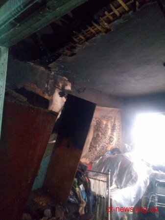 Під час пожежі в житловому будинку вогнеборці врятували жінку, яка не могла ходити