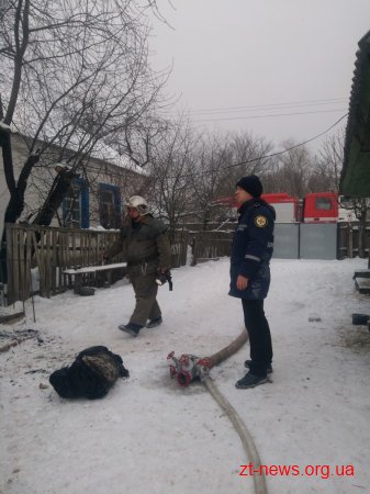 Під час пожежі в житловому будинку вогнеборці врятували жінку, яка не могла ходити