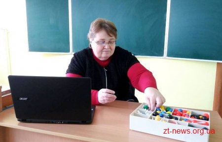 64 комплекти обладнання для природничо-математичних кабінетів закупили на Житомирщині