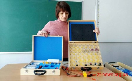64 комплекти обладнання для природничо-математичних кабінетів закупили на Житомирщині