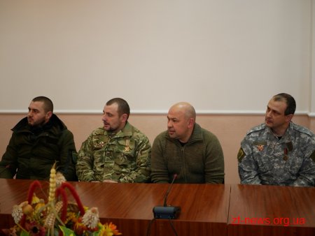 Ще 9 бійців у Житомирі отримали посвідчення добровольця АТО