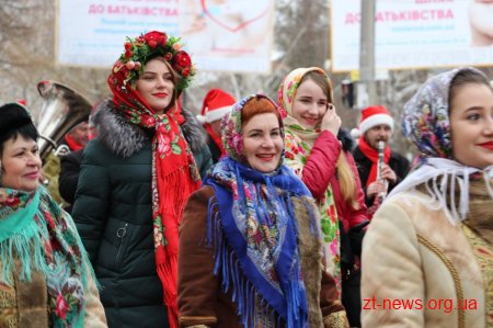 У Житомирі відбувся перший фольклорний фестиваль «Маланка-фест»