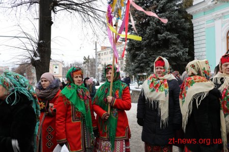 У Житомирі відбувся перший фольклорний фестиваль «Маланка-фест»