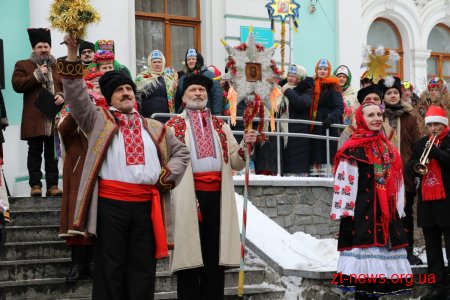 У Житомирі відбувся перший фольклорний фестиваль «Маланка-фест»