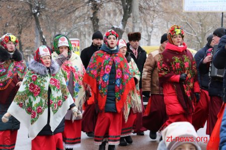 У Житомирі відбувся перший фольклорний фестиваль «Маланка-фест»