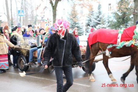У Житомирі відбувся перший фольклорний фестиваль «Маланка-фест»