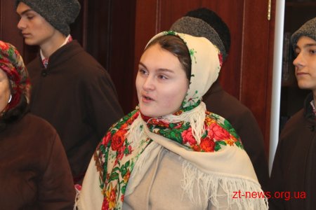 В обласній раді лунали щедрівки та посівали