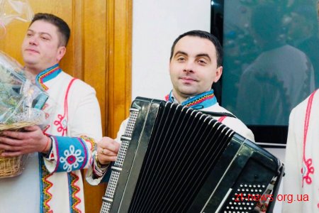 В обласній раді лунали щедрівки та посівали
