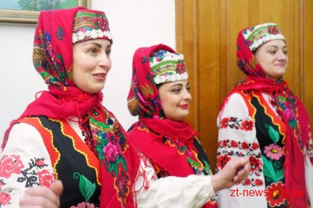 В обласній раді лунали щедрівки та посівали