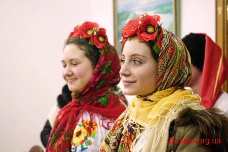 В обласній раді лунали щедрівки та посівали